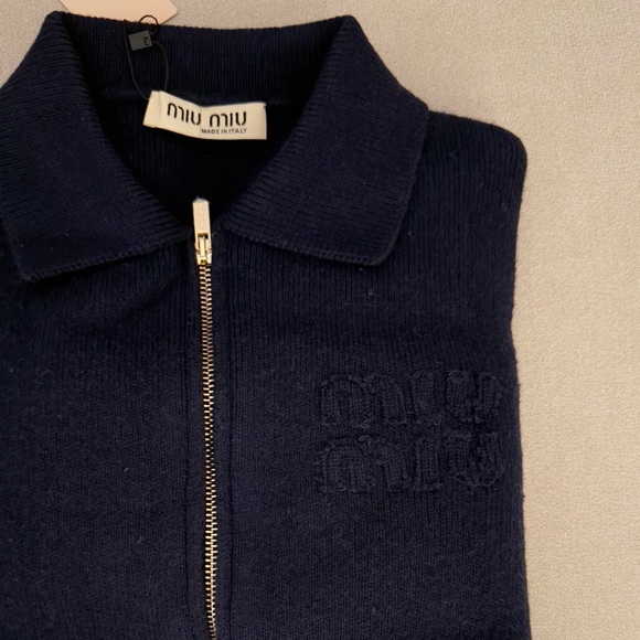 ❌SOLD❌Miu miu cardigan zipper navy - Picture 6 of 10
